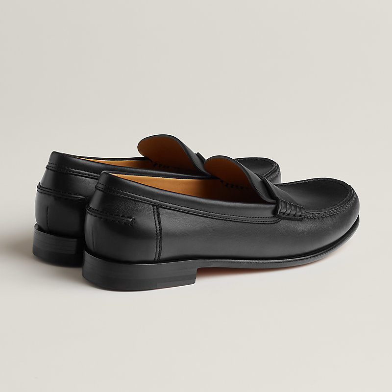 モカシン 《ケネディ》 - ブラック | Hermès - エルメス-公式サイト